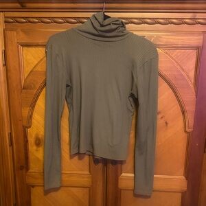 Derek Heart Olive Green Ribbed Crop Top